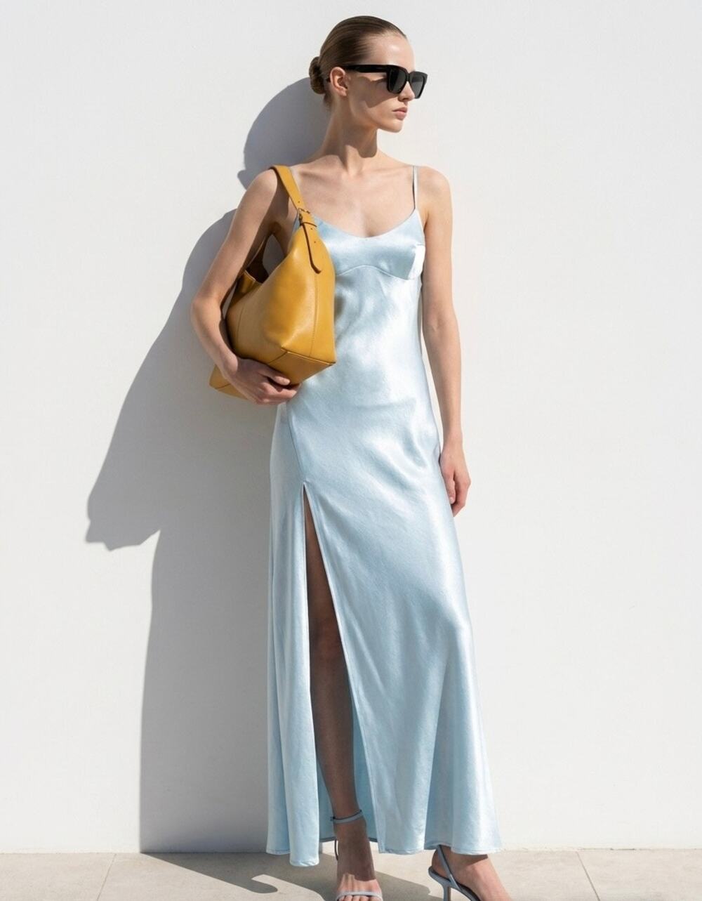 Princess Polly Icy Blue Satin Jazelle Maxi Dress Sz US6 Graduation Y2K Wedding - Picture 1 of 16